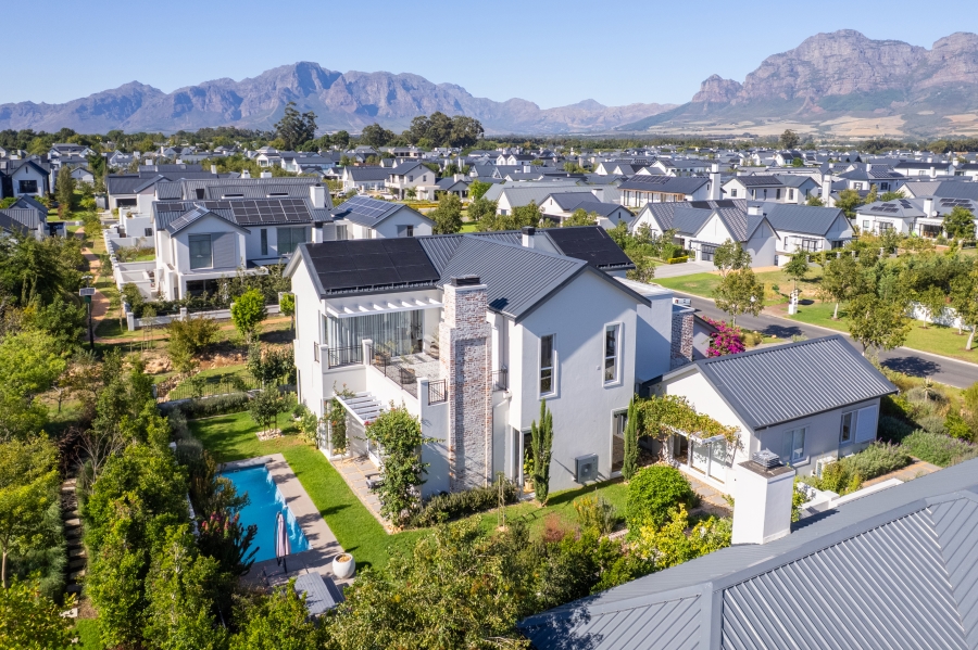 4 Bedroom Property for Sale in Val De Vie Estate Western Cape